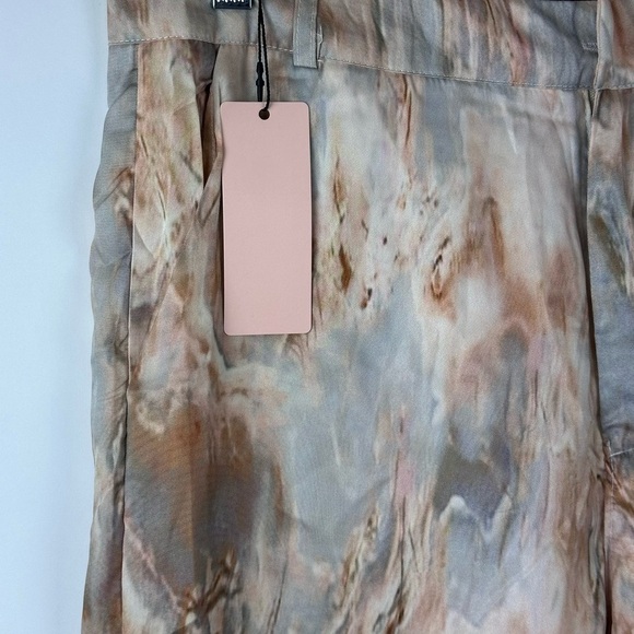 MIcas Women's Gold Woven Crop Top w/High Waisted Marble Print Straight Leg Pant - Picture 7 of 10